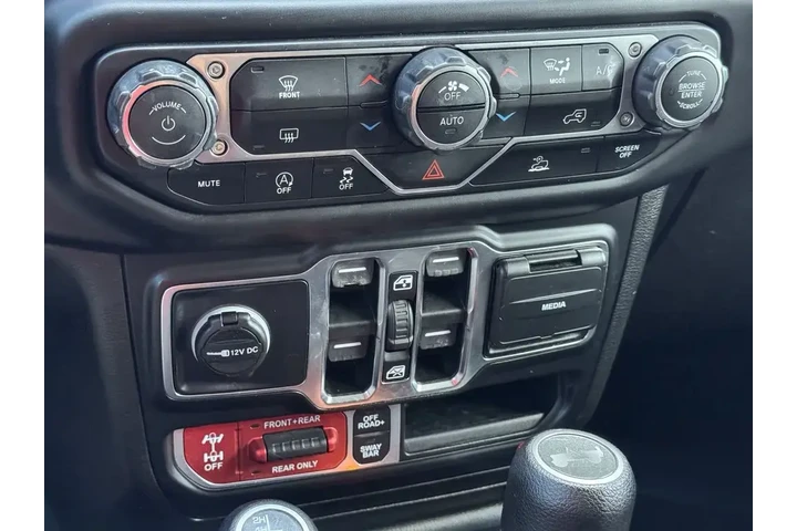 $30000 : Jeep Wrangler Unlimited 2021 image 8