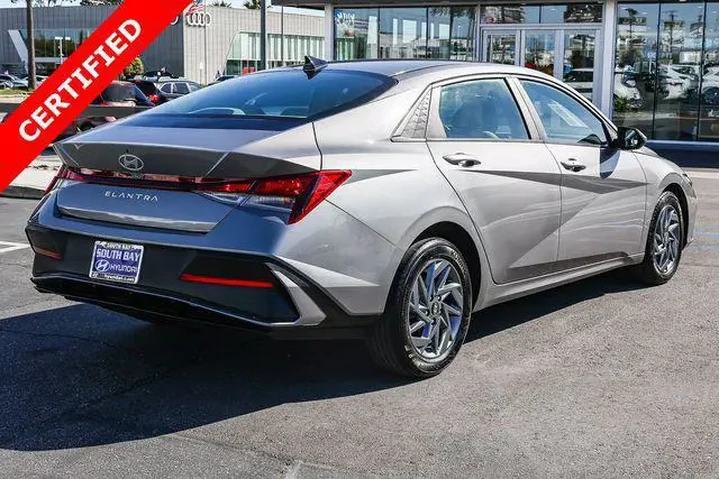 $18498 : Hyundai ELANTRA 2024 SEL 4dr image 6