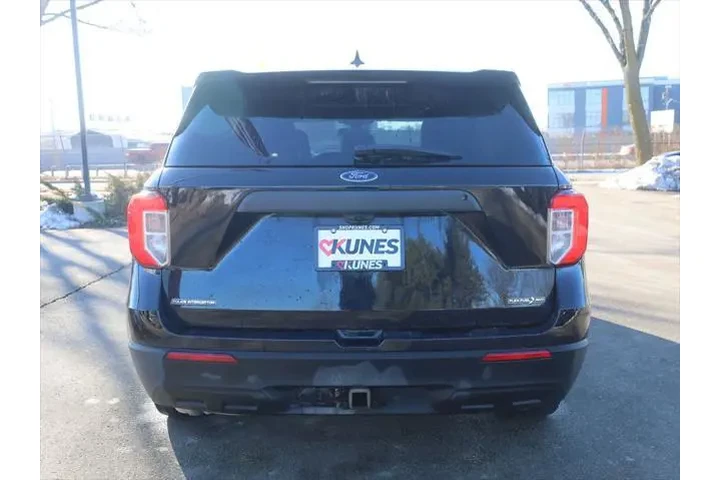 $14877 : Ford Explorer 2021 AWD Polic image 7