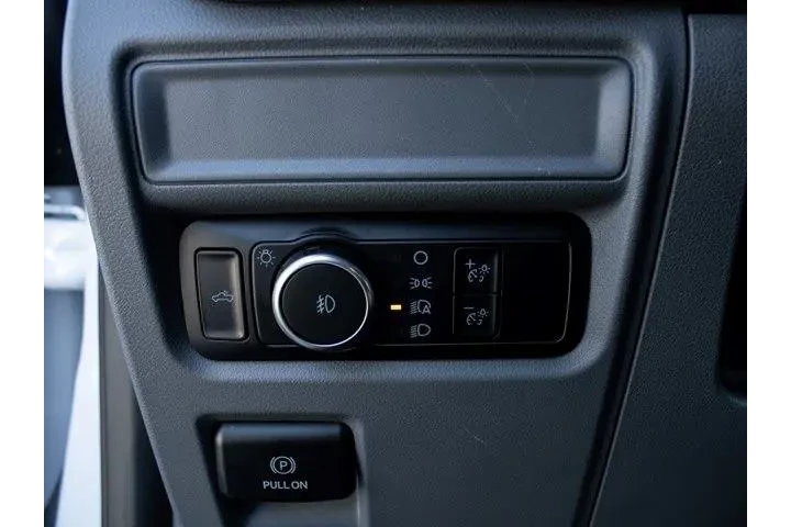 $30999 : Ford F-150 2023 4x2 XLT 4dr image 8