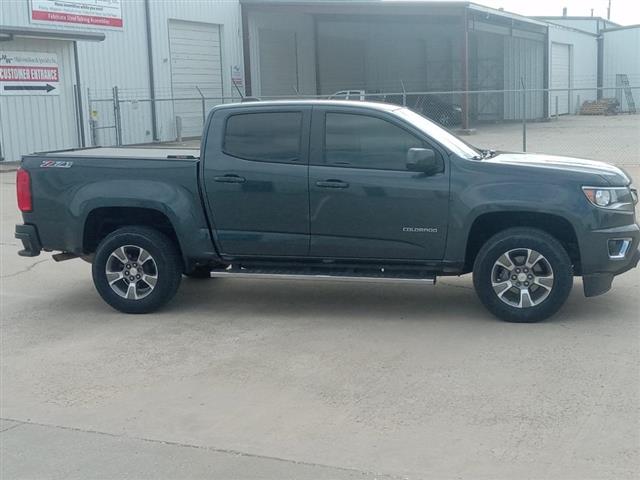 $26998 : 2019 Colorado image 4