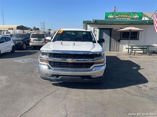 $26995 : 2017 Silverado 1500 LT Truck image 2