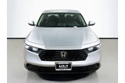 $25359 : Honda Accord 2025 LX 4dr Sed thumbnail