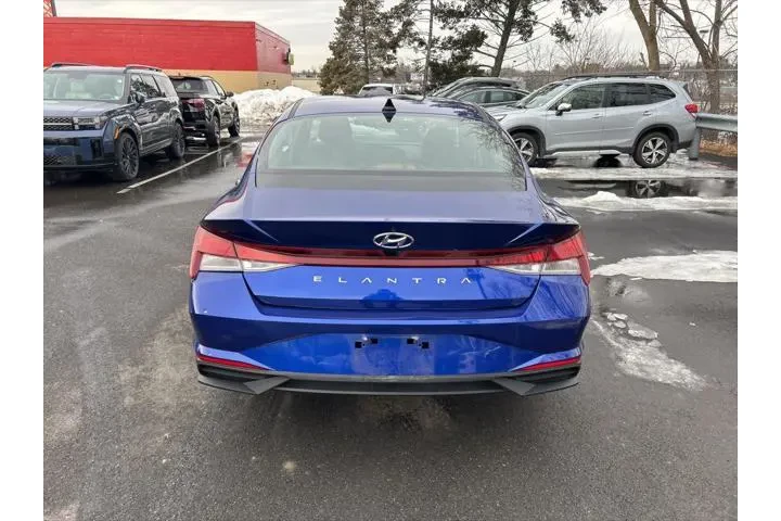 $19900 : Hyundai ELANTRA 2023 SEL 4dr image 4