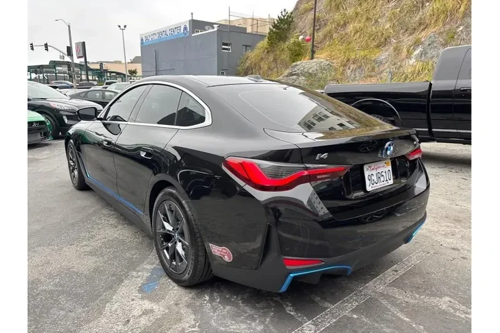 $33988 : BMW i4 2023 eDrive40 Gran Co image 5
