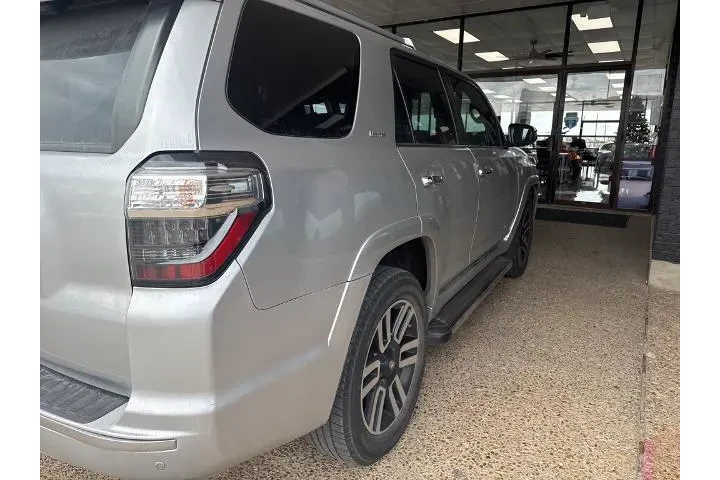 $26094 : Toyota 4Runner 2019 AWD Limi image 4