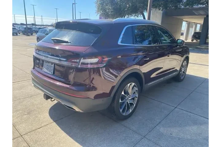 $30980 : Lincoln Nautilus 2022 AWD Re image 6