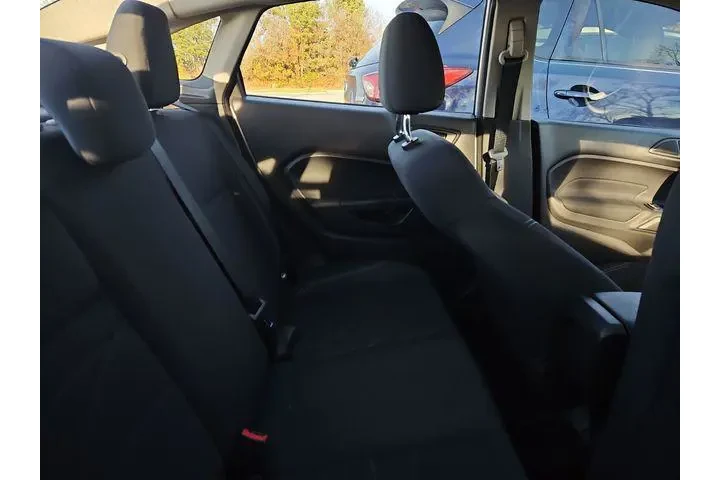 $9991 : Ford Fiesta 2019 SE 4dr Seda image 10