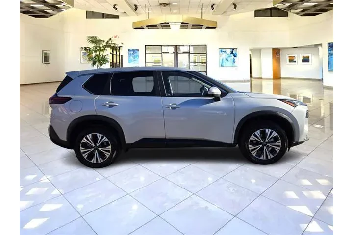$21595 : Nissan Rogue 2023 AWD SV 4dr image 8