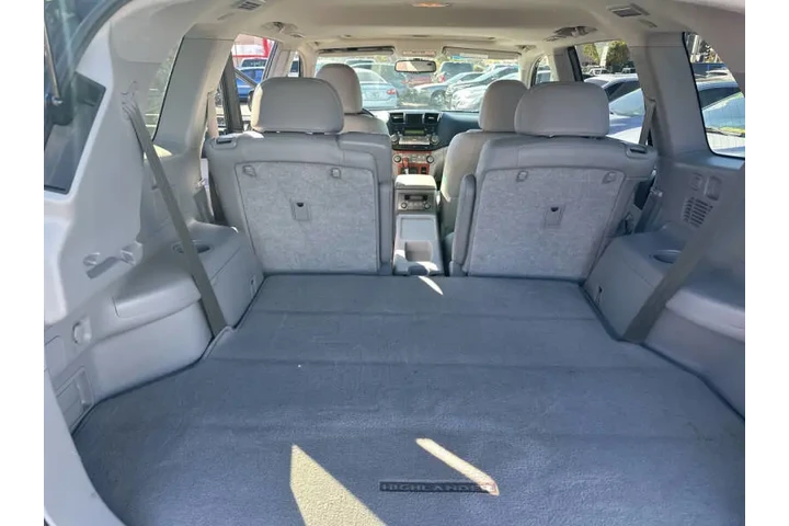 2008 Highlander Limited image 3