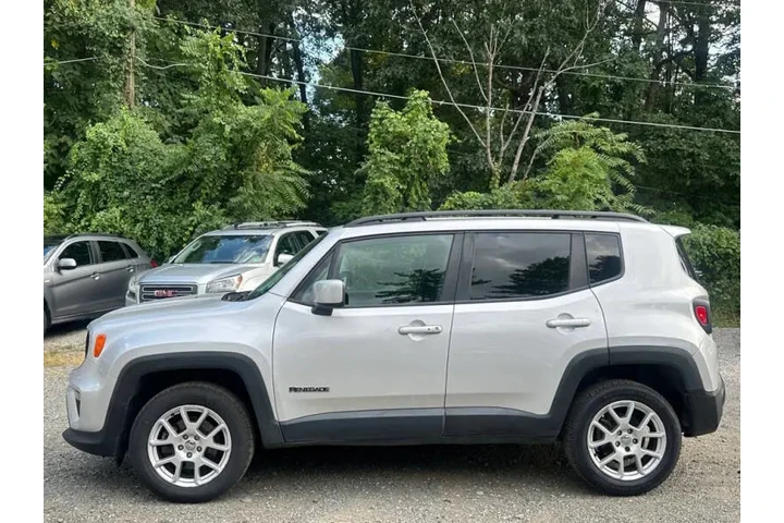 $13990 : 2020 Renegade Latitude image 5