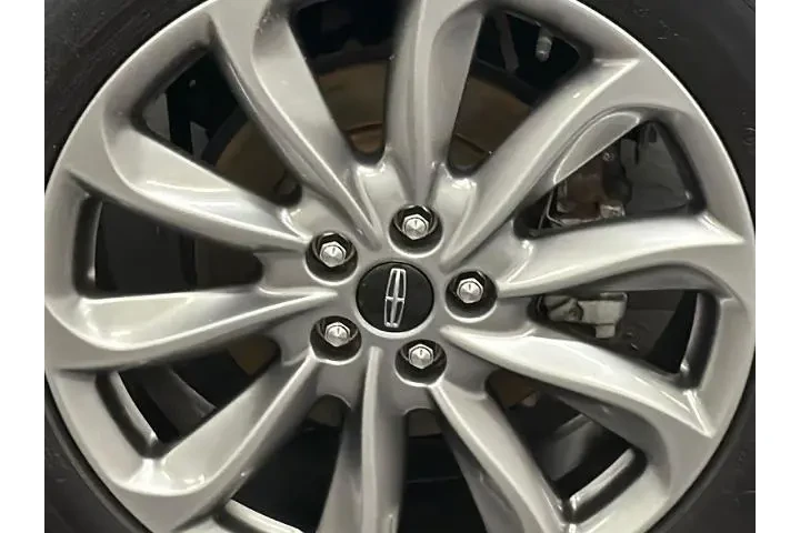 $27892 : Lincoln Corsair 2022 AWD Sta image 5