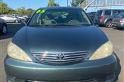 $7995 : 2005 Camry LE thumbnail