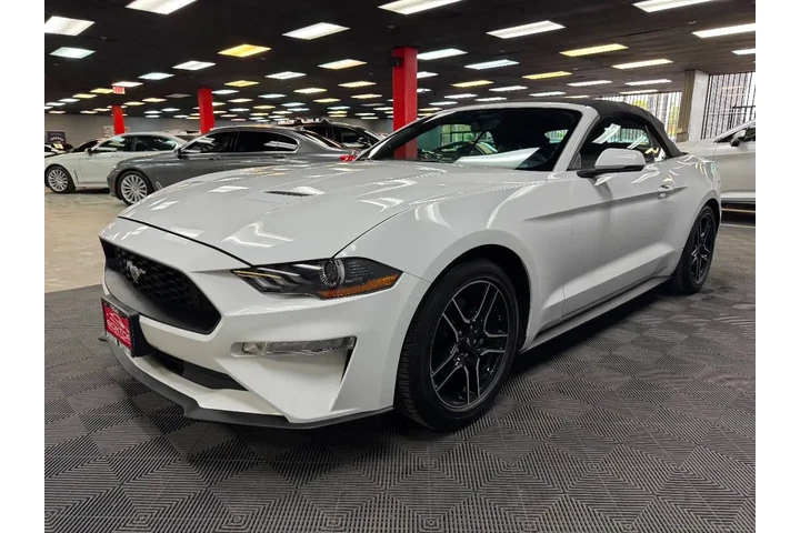$22488 : Ford Mustang 2019 EcoBoost 2 image 10