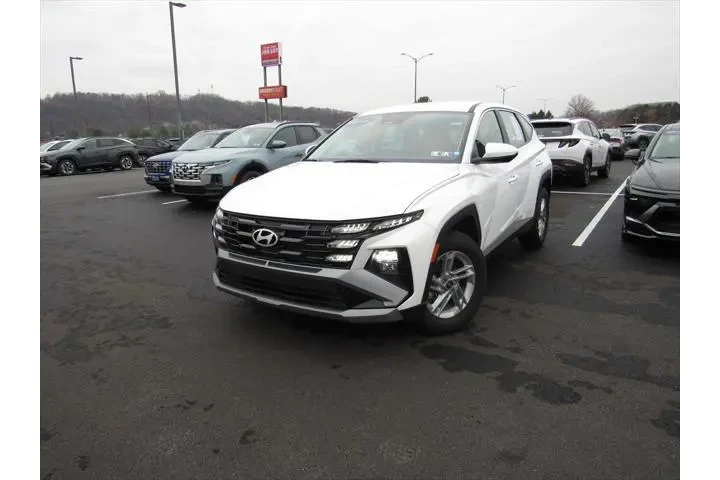 $25288 : Hyundai TUCSON 2025 AWD SE 4 image 2