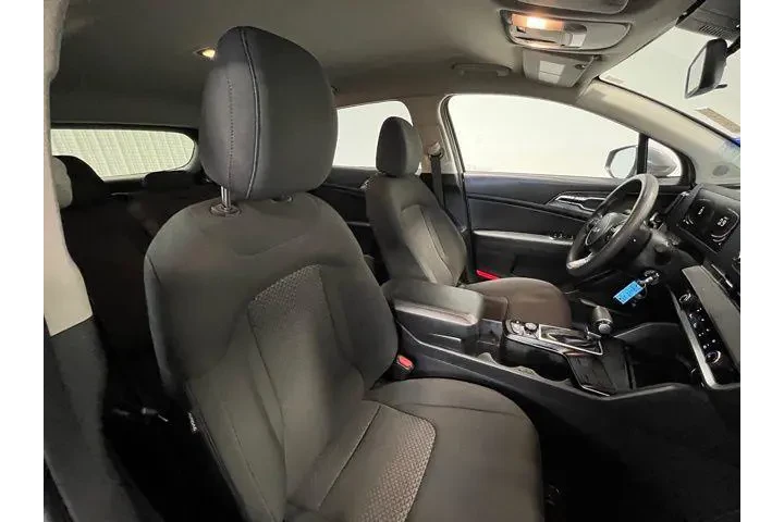 $19964 : Kia Sportage 2024 LX 4dr SUV image 9