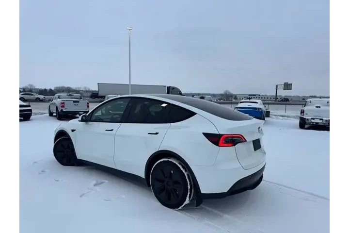$39540 : Tesla Model Y 2025 AWD Long image 5