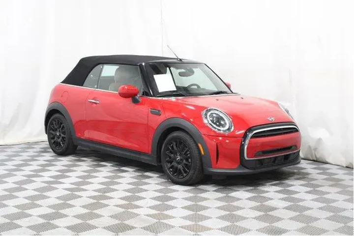 $24988 : MINI Convertible 2022 Cooper image 1