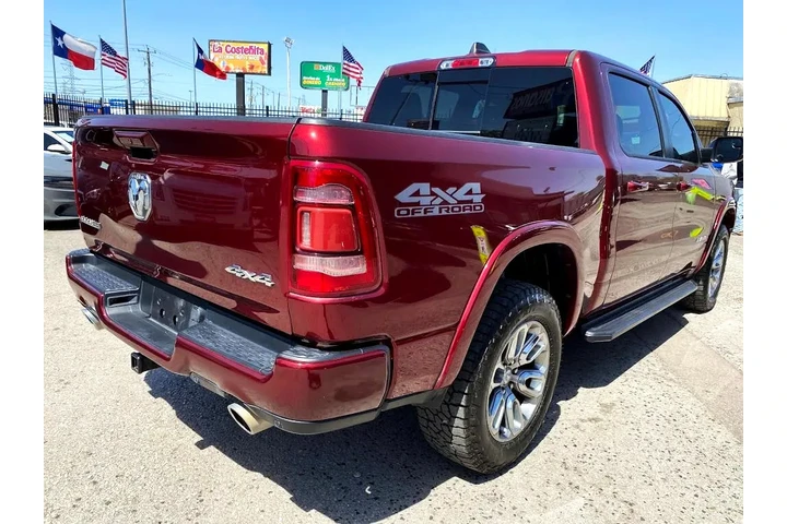 2022 RAM 1500 Laramie Crew Ca image 6
