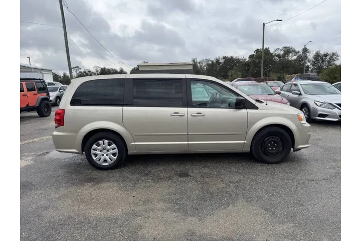 $6997 : 2015 Grand Caravan SE image 5