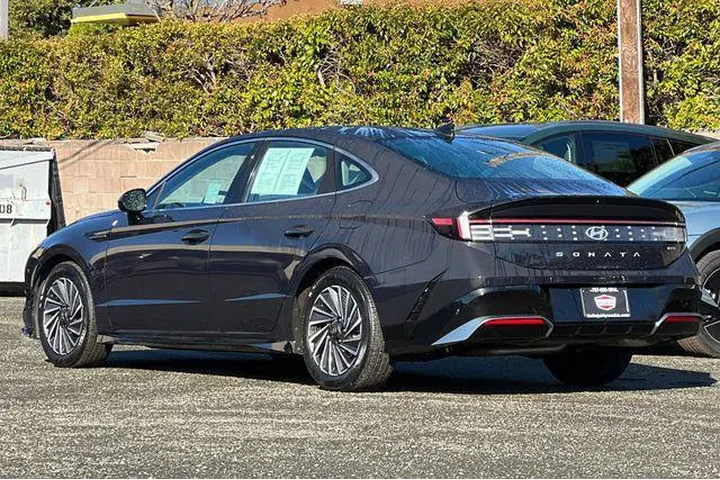 $22990 : Hyundai SONATA Hybrid 2025 S image 9