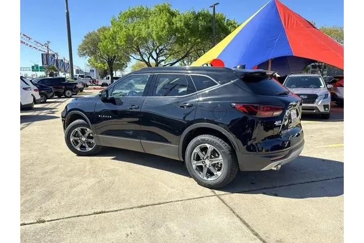 $25508 : Chevrolet Blazer 2024 AWD LT image 7