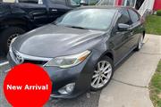 PRE-OWNED 2013 TOYOTA AVALON