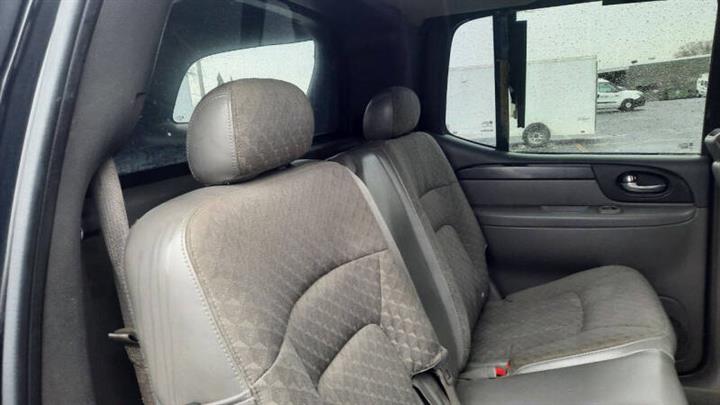 $2995 : 2004 GMC Envoy XUV image 8