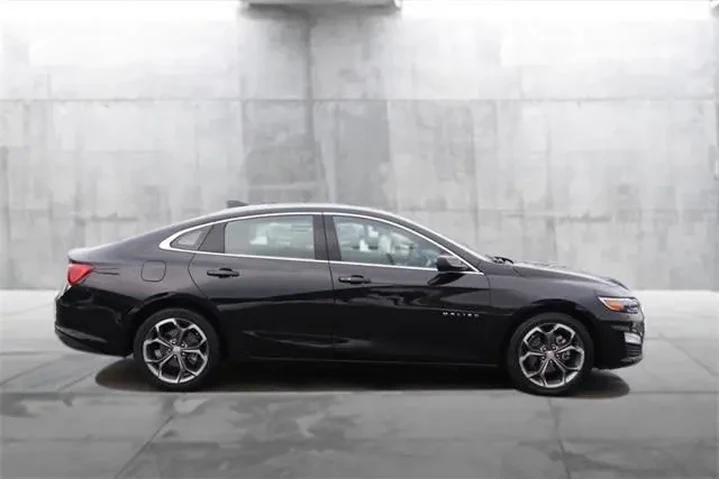 $20950 : Chevrolet Malibu 2024 LT 4dr image 5