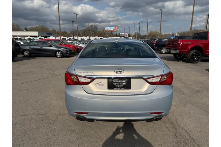 $6980 : 2013 Sonata 4dr Sdn 2.4L Auto image 3