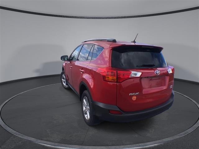 $14500 : PRE-OWNED 2015 TOYOTA RAV4 XLE image 7