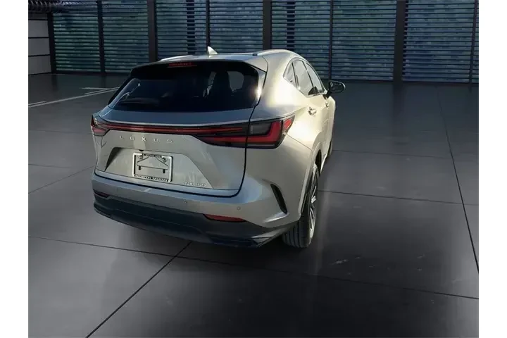 $38688 : Lexus NX 250 2023 Premium 4d image 7