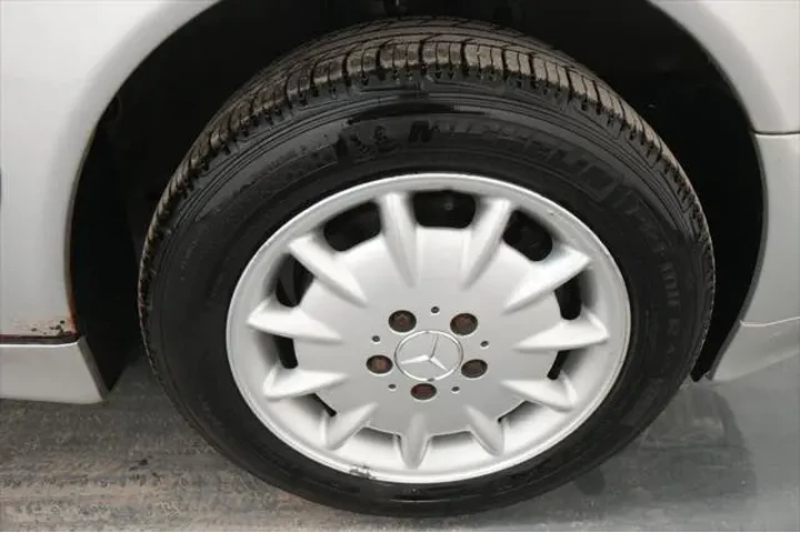 $4900 : Mercedes-Benz E-Class 2002 A image 10