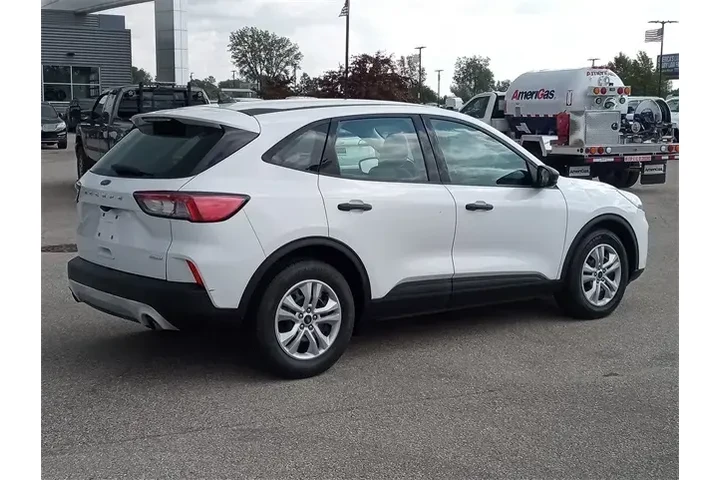 $16595 : Ford Escape 2020 S 4dr SUV image 5