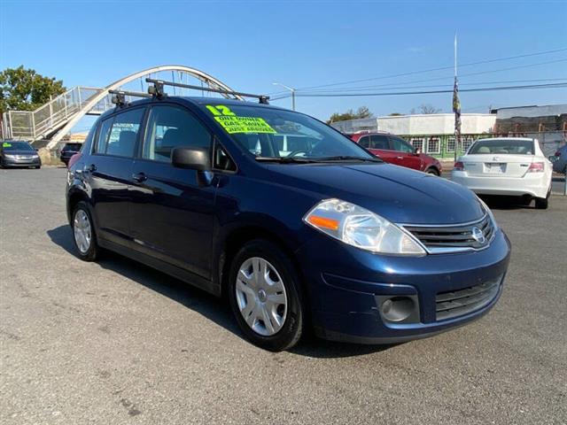 $4995 : 2012 Versa 1.8 SL image 2