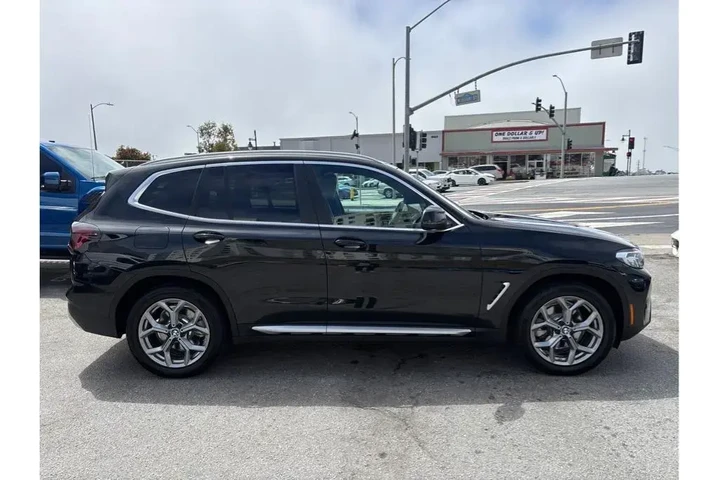 $29988 : BMW X3 2024 sDrive30i 4dr Sp image 8