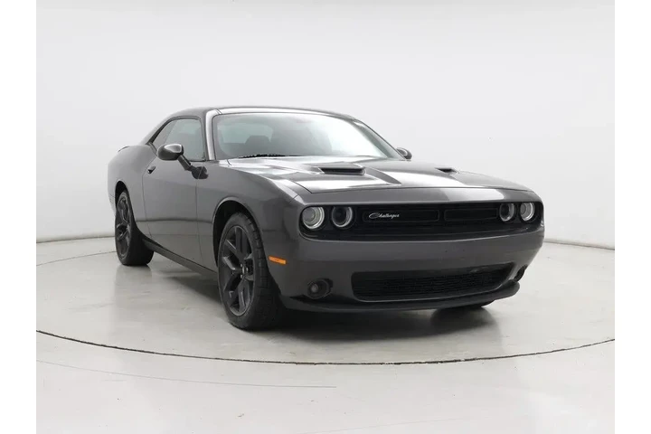 $21998 : Dodge Challenger 2019 SXT 2d image 1