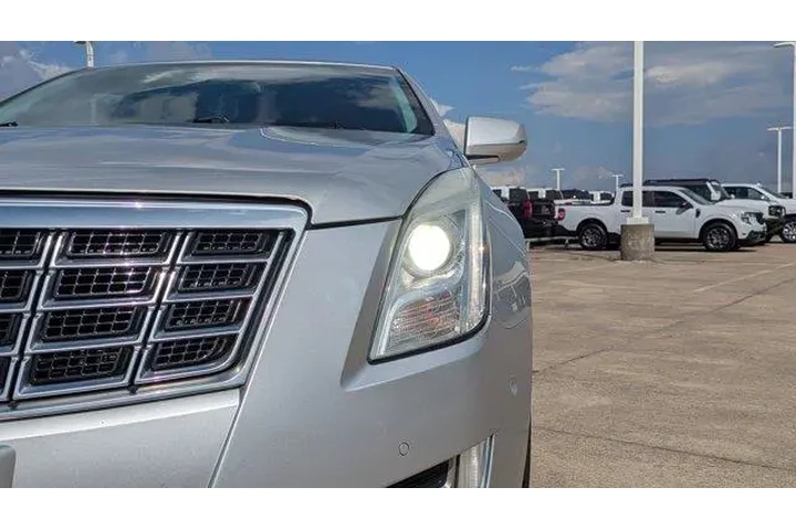 $13600 : Cadillac XTS 2014 Luxury Col image 9