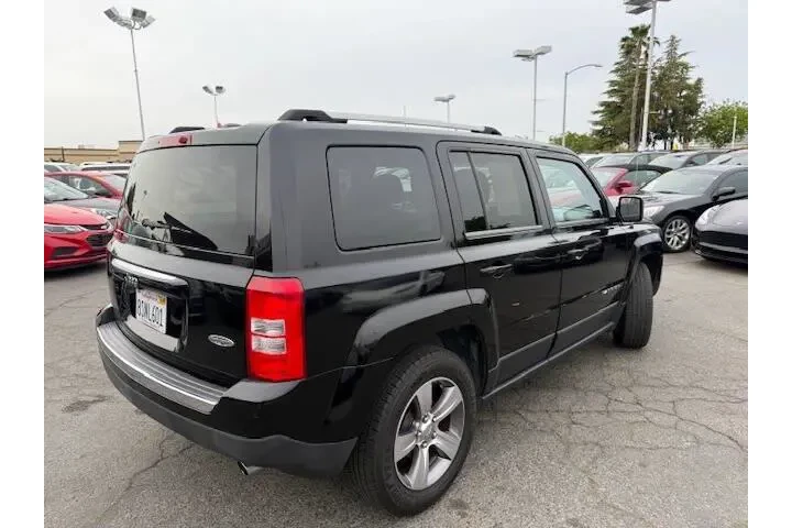 $12499 : Jeep Patriot 2017 Latitude 4 image 6