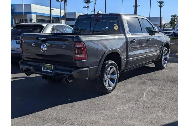 $31999 : Ram 1500 2019 4x2 Limited 4d image 2