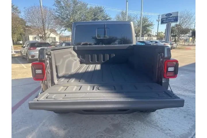 $35359 : Jeep Gladiator 2022 4x4 Rubi image 2