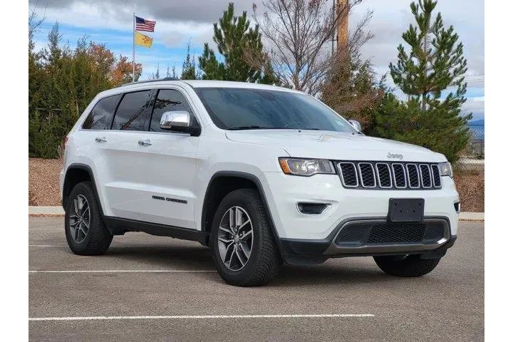 $13508 : Jeep Grand Cherokee 2018 4x4 image 3