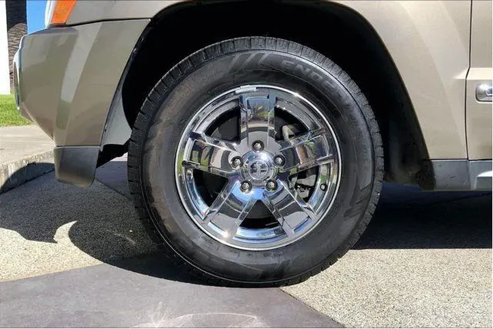 $9985 : Jeep Grand Cherokee 2006 Lim image 9