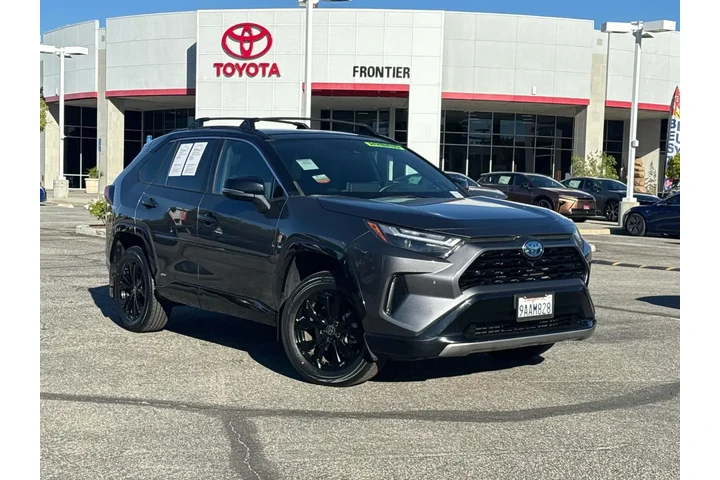 $32860 : Toyota RAV4 Hybrid 2022 AWD image 1