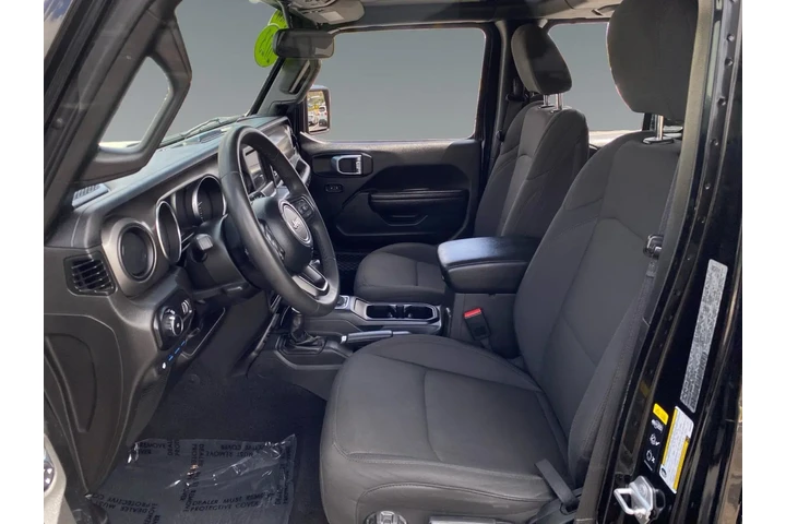 $31759 : Jeep Wrangler 2023 4x4 Willy image 9