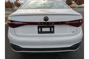 $22395 : Volkswagen Jetta 2025 SE 4dr thumbnail