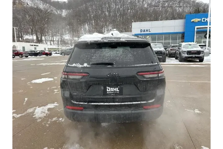 $30900 : Jeep Grand Cherokee L 2022 4 image 5