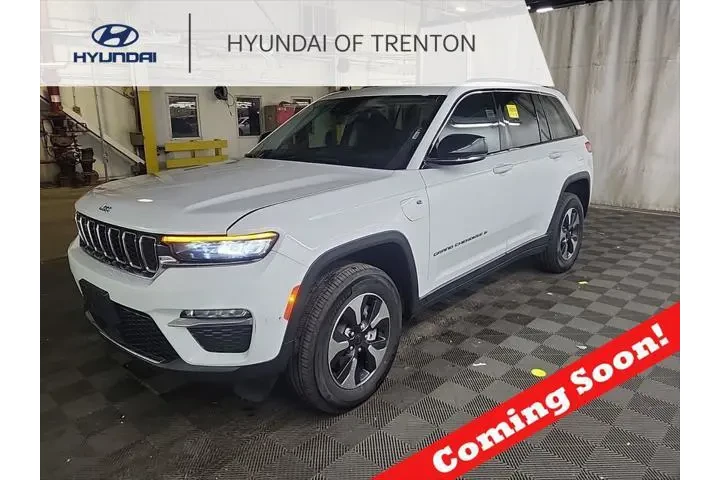 $24695 : Jeep Grand Cherokee 2023 4x4 image 1