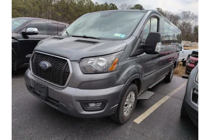 $39940 : Ford Transit 2024 350 XLT 3d image 3