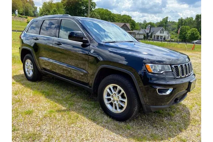 $22887 : Jeep Grand Cherokee 2020 4x4 image 2